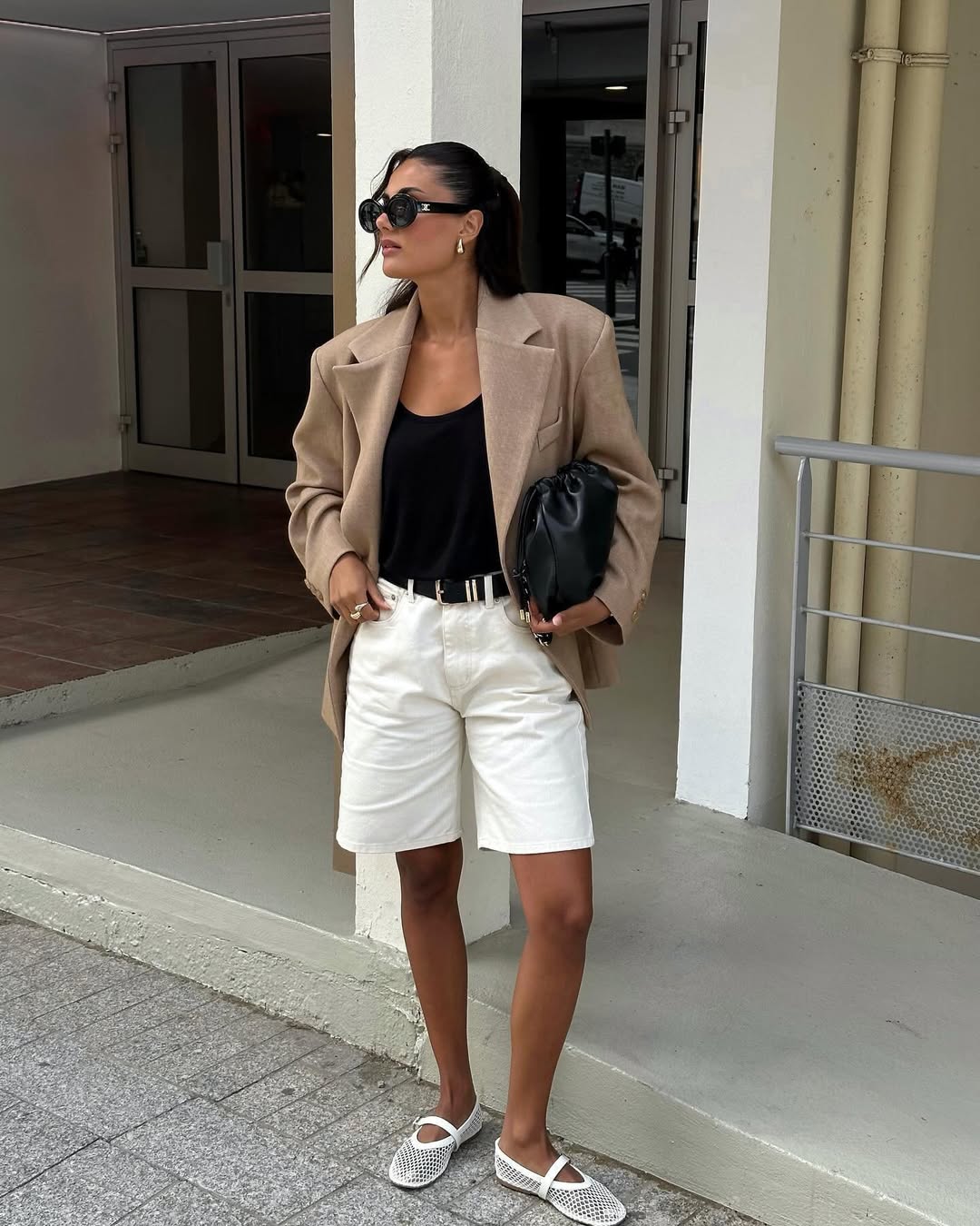 Kako stilizovati blejzer ove jeseni na 11 načina SnapInsta.to 461255510 958232906055324 7311448216317478110 n Kako stilizovati blejzer ove jeseni na 11 načina