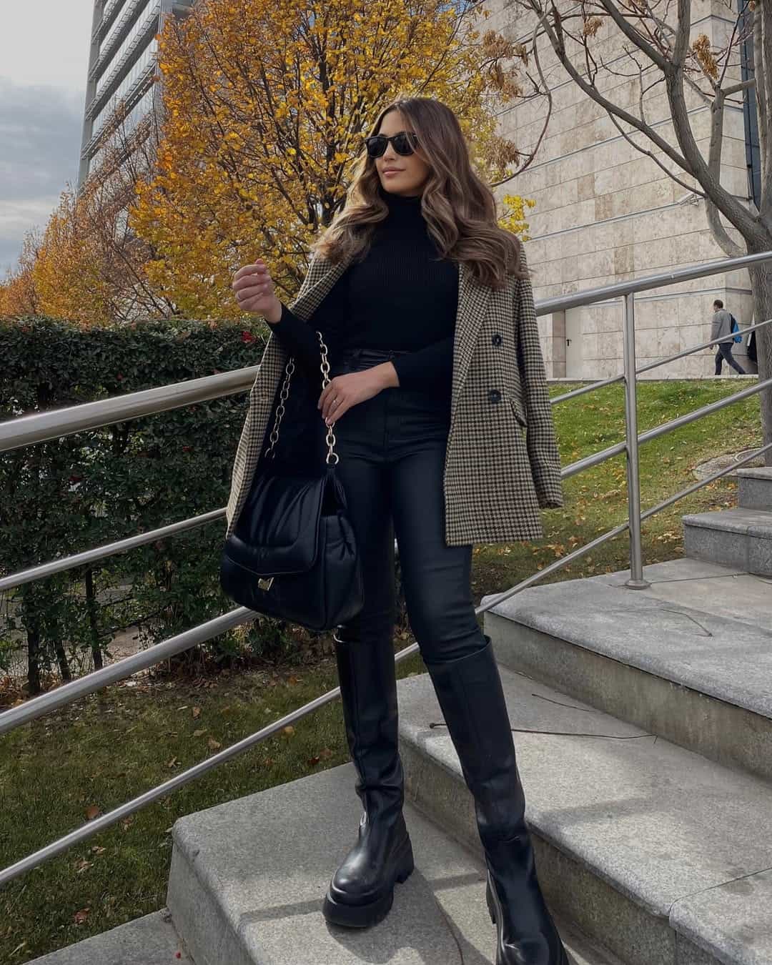 Kako stilizovati blejzer ove jeseni na 11 načina SnapInsta.to 463185043 1791852128224525 895825738189258326 n min Kako stilizovati blejzer ove jeseni na 11 načina