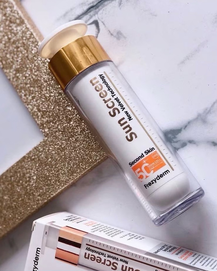 SnapInsta.to 478068415 17924198511039333 7637545259933942619 n Grčke apoteke su nova IT destinacija za ljubitelje kozmetike