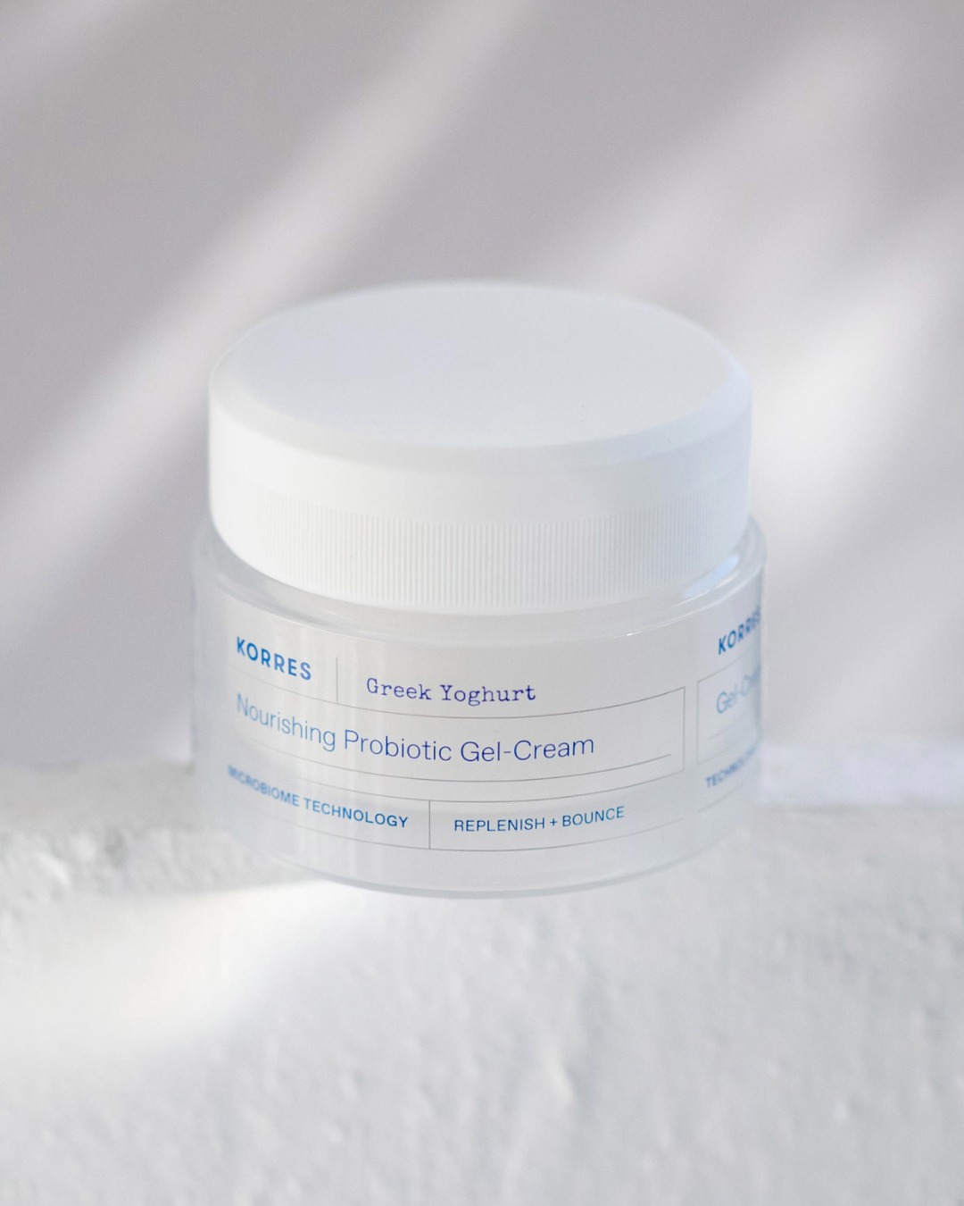 SnapInsta.to 504650012 18510446254028187 3029757915111666492 n Grčke apoteke su nova IT destinacija za ljubitelje kozmetike