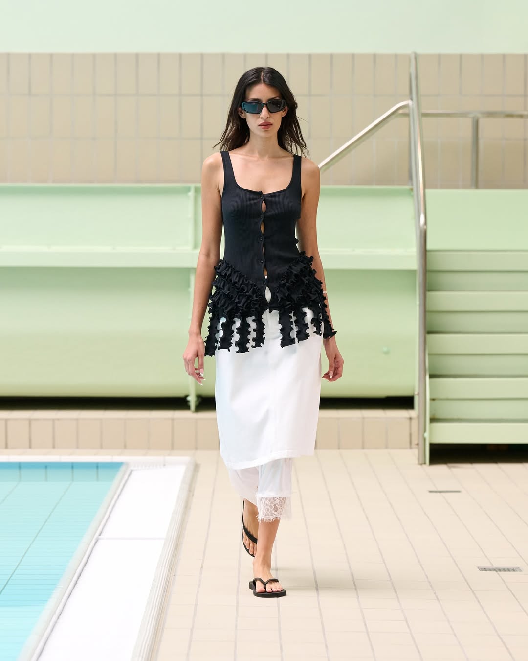 SnapInsta.to 527245435 18521839855039919 8161872429545555919 n Najzapaženiji modni trendovi na Copenhagen Fashion Week u za SS26