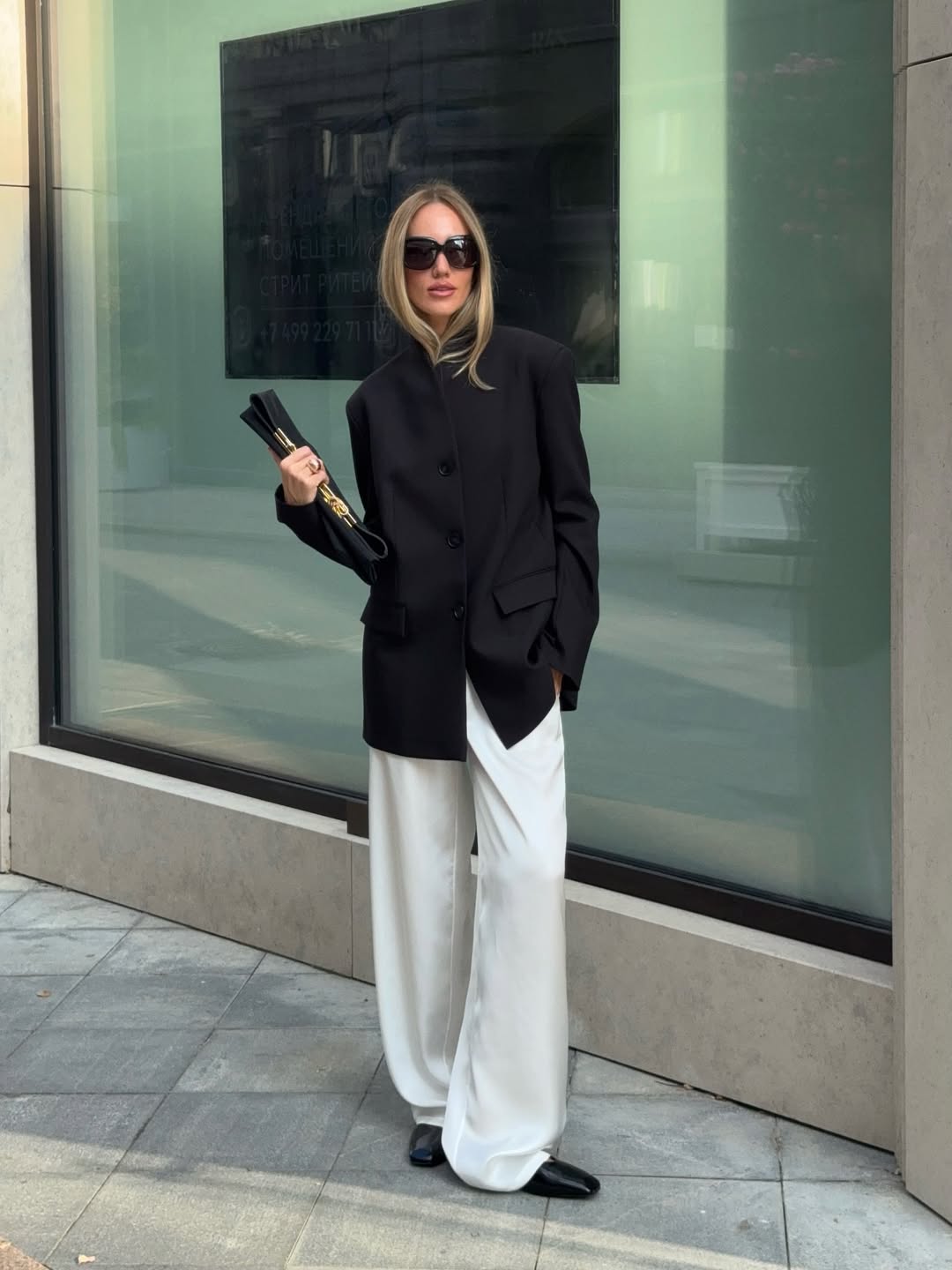 Kako stilizovati blejzer ove jeseni na 11 načina SnapInsta.to 536347327 18523098229026246 2444431859953799222 n Kako stilizovati blejzer ove jeseni na 11 načina