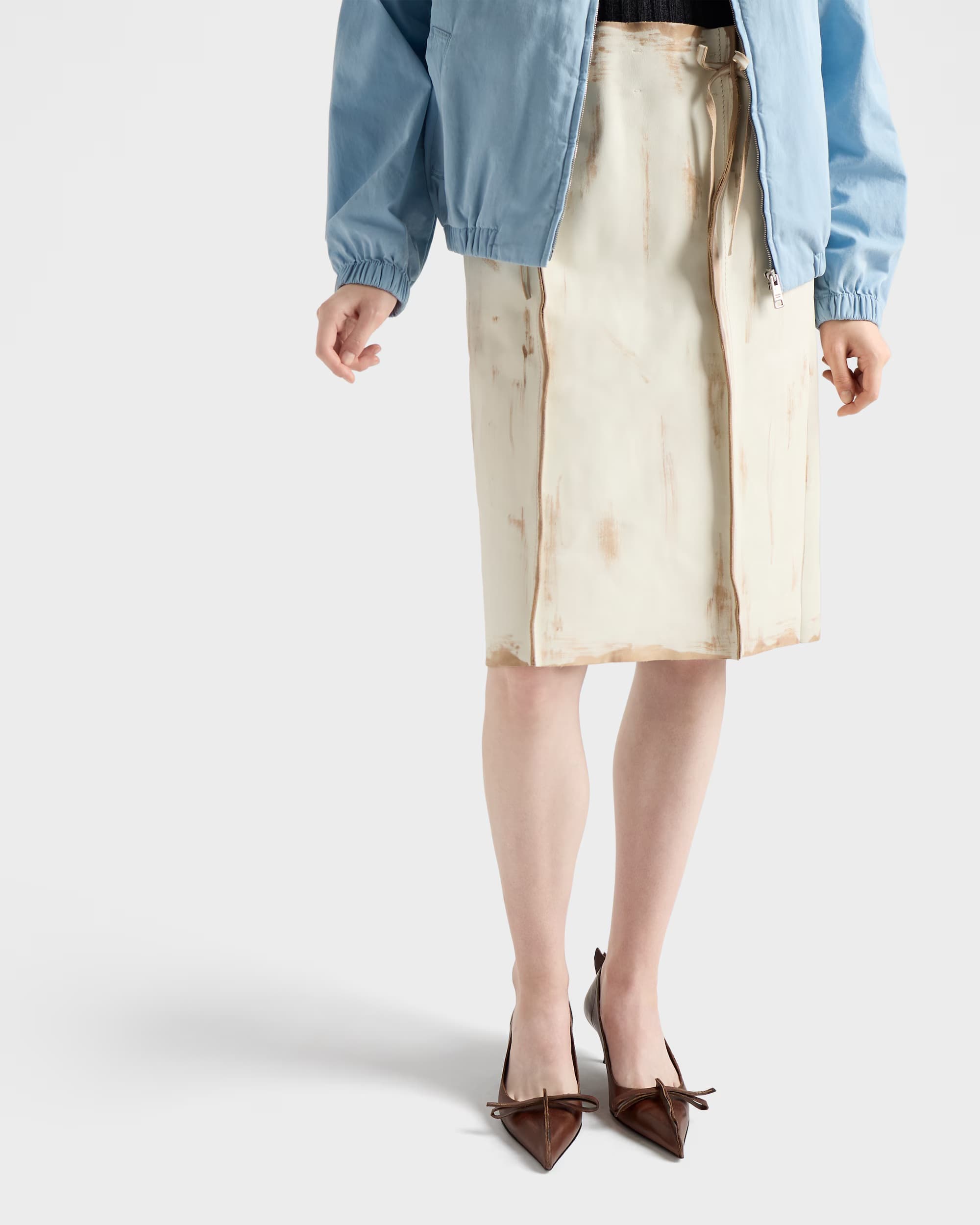 cq5dam.web .hebebed.2000.2000 1 min Evo zašto svi pričaju o Prada Antiqued cipelama