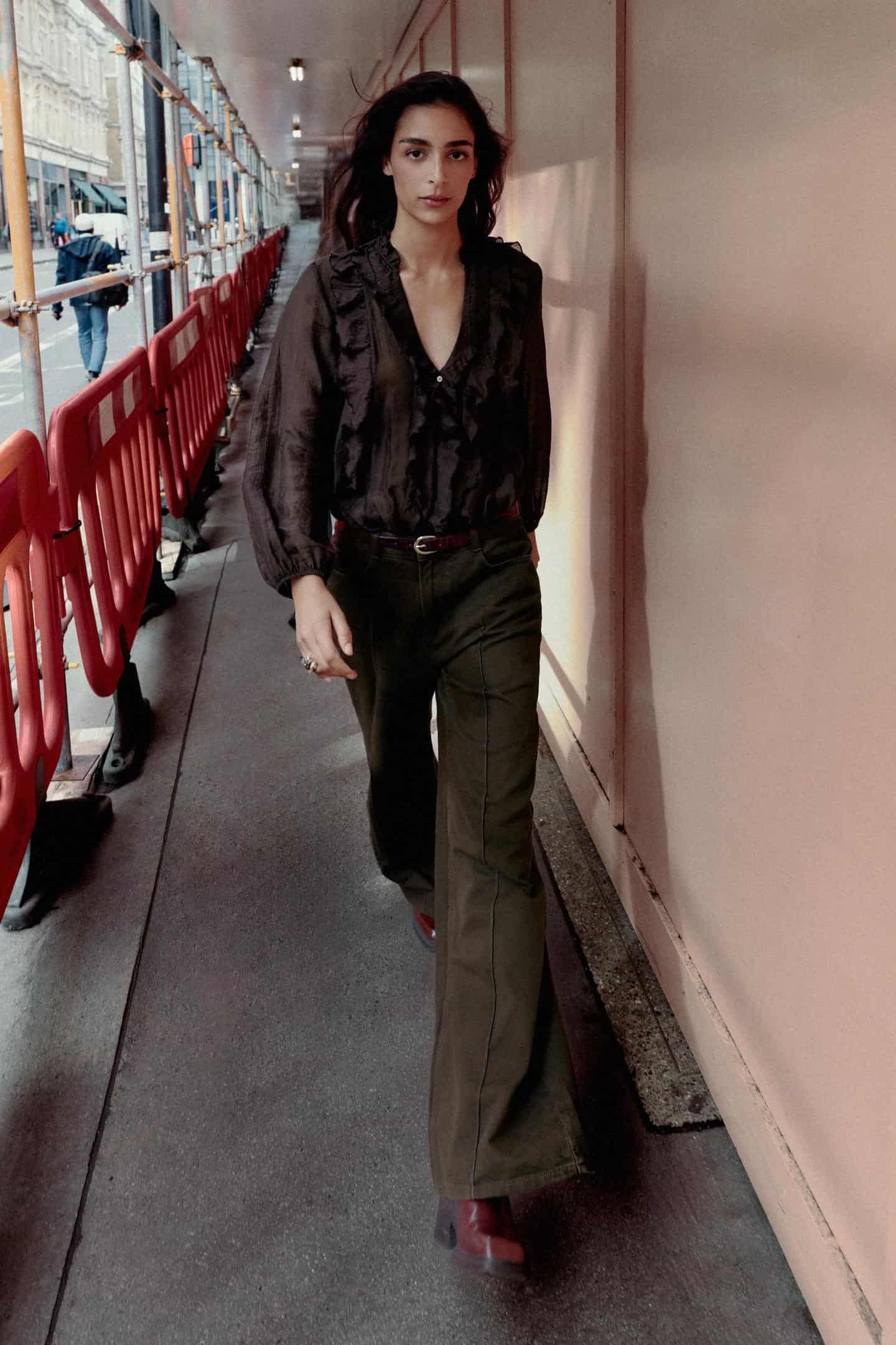 05029209700 p min Jesenji dopaminski komadi koji će vam podići raspoloženje (i stil)