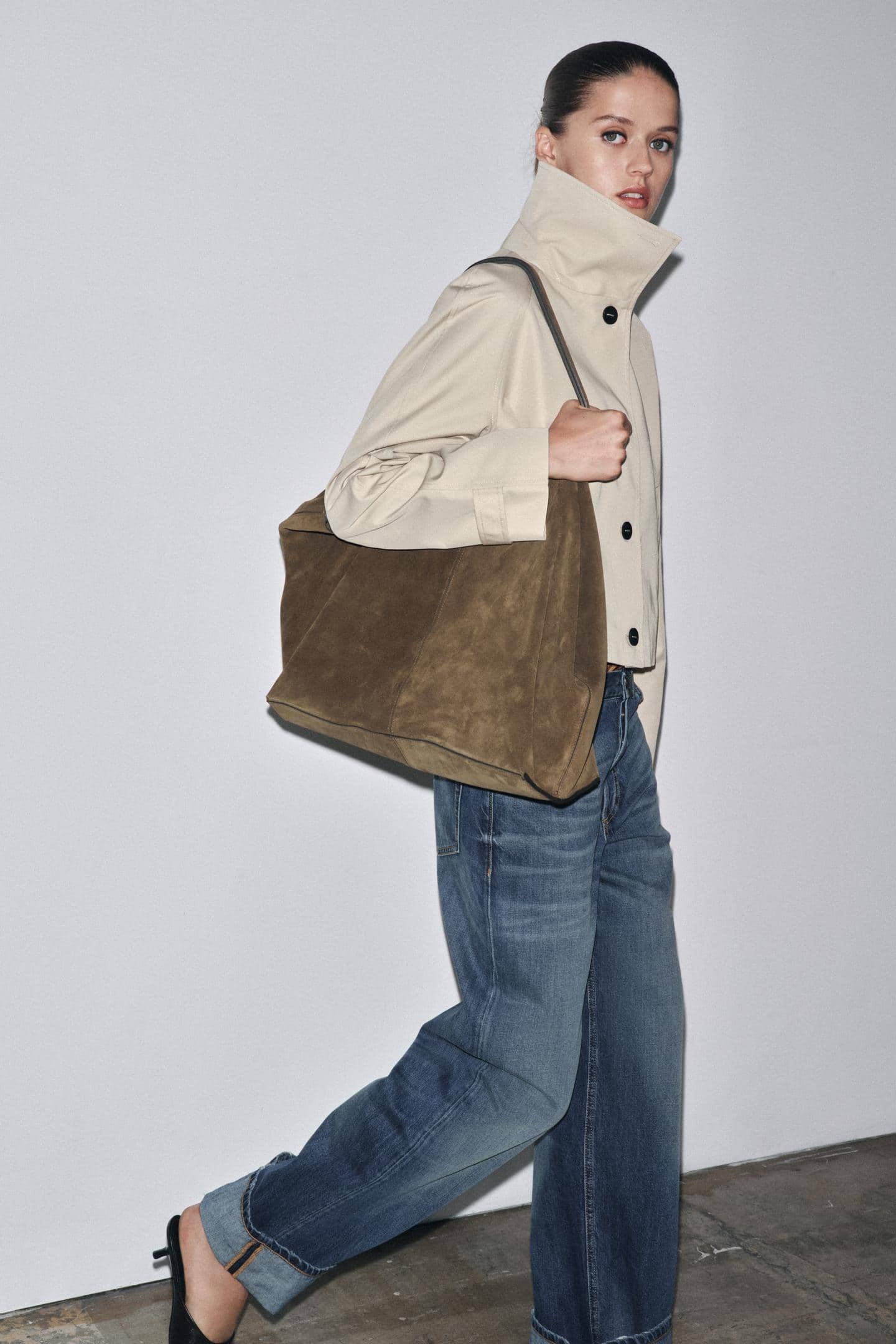 16027610032 p min Zara je izbacila torbe od brušene kože koje će obeležiti jesen