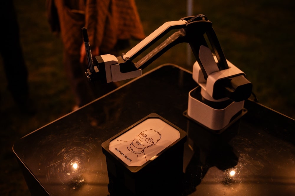 Defend Your Nature: Bili smo na jedinstvenom Defender putovanju kroz Istočnu Srbiju Ai Robot min Defend Your Nature: Bili smo na jedinstvenom Defender putovanju kroz Istočnu Srbiju