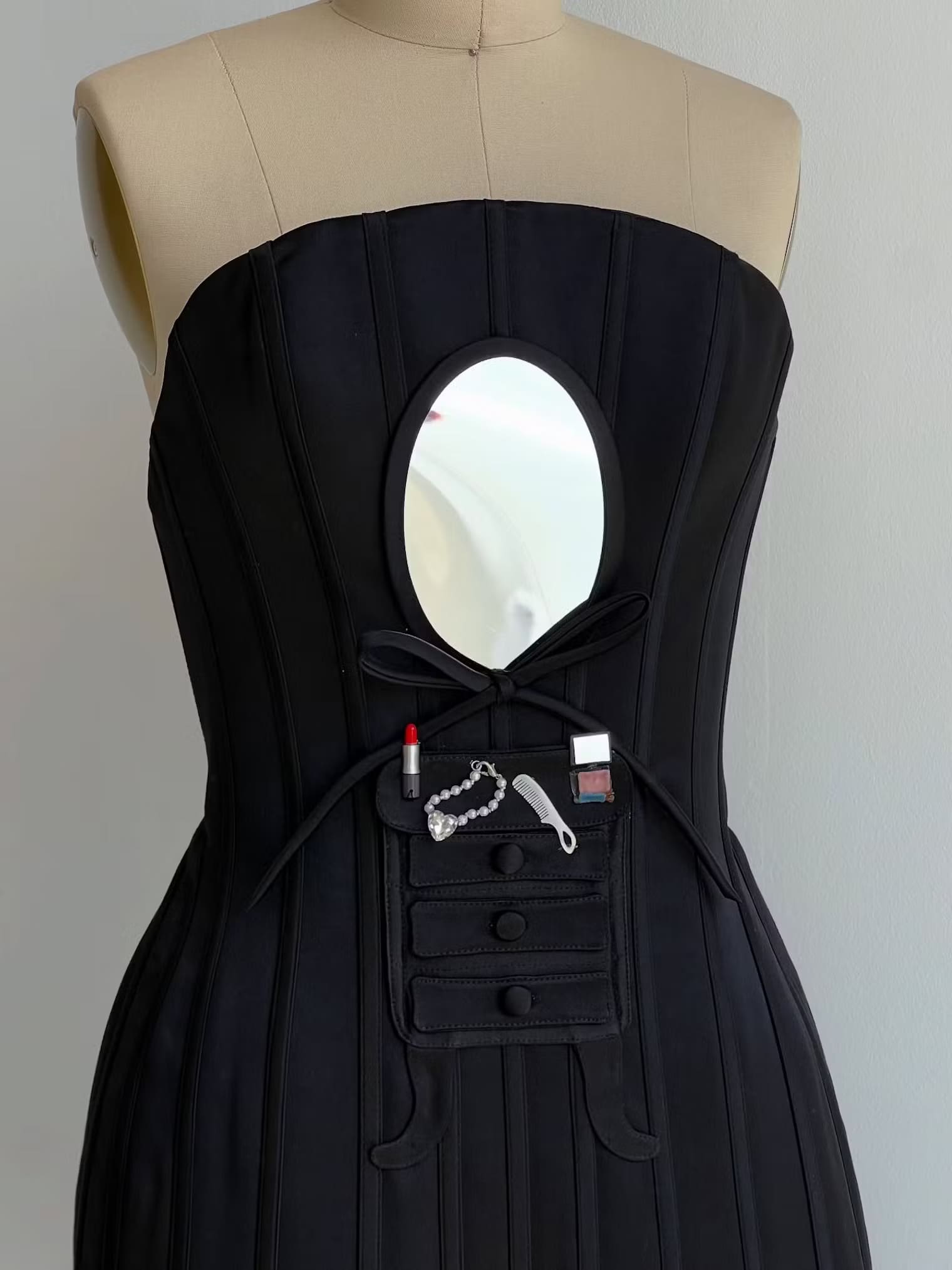 Lirika Matoshi min Donosimo 8 novih njujorških brendova koji vraćaju uzbuđenje na NYFW