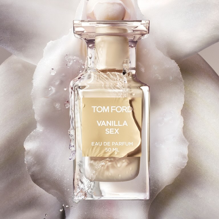 SnapInsta.to 468887415 18049912238314935 2913458677277995163 n Ako ste ljubitelj Tom Ford Vanilla Sex parfema, stigla je makeup kolekcija za vas