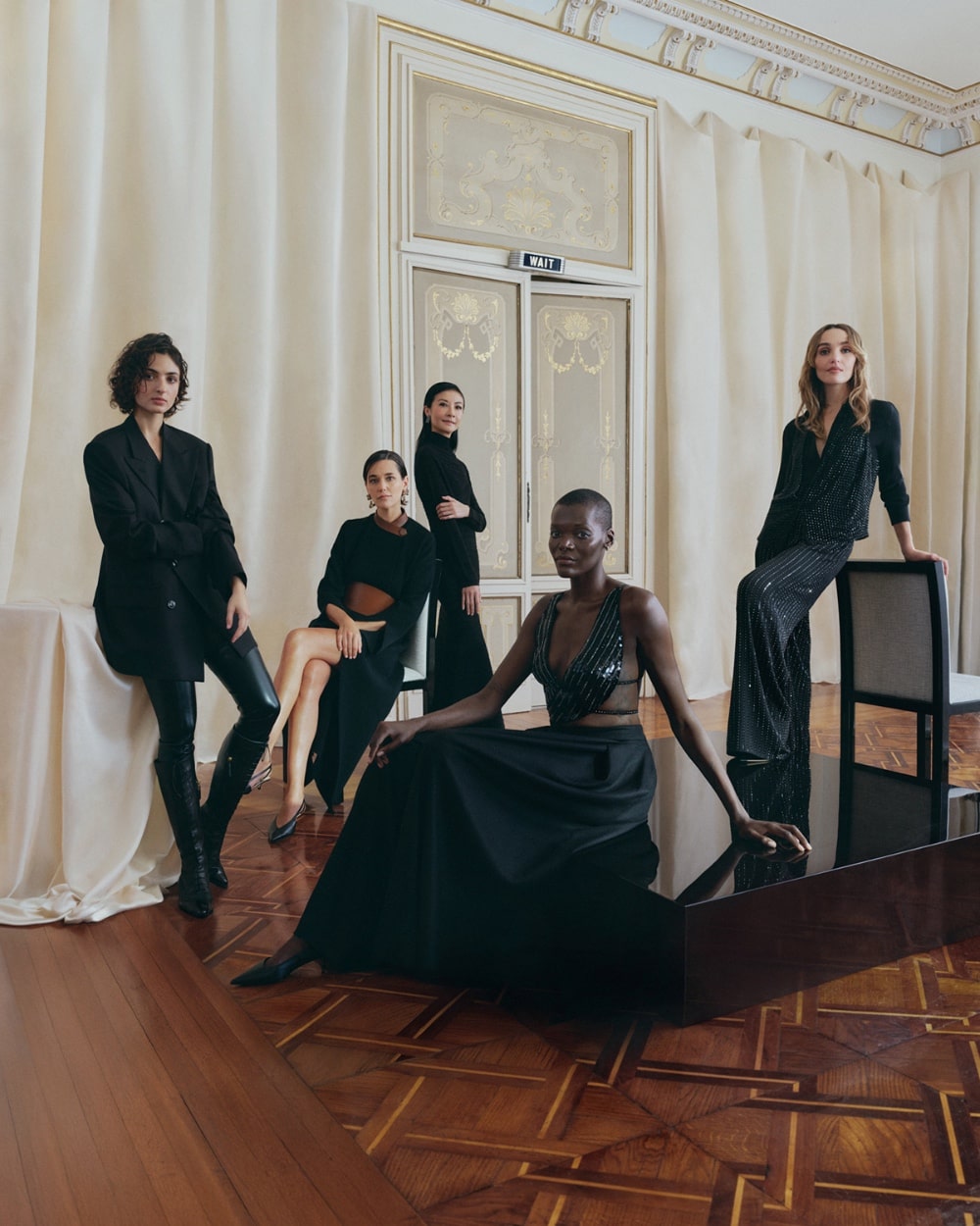 GIORGIO ARMANI CROSSROADS 2025 3 min Giorgio Armani Crossroads: Pet žena, pet priča o identitetu i transformaciji