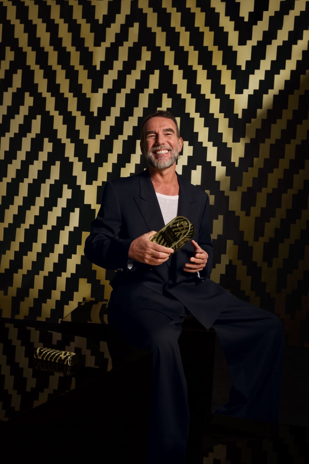 IQOS x Seletti dizajn 3 min IQOS × Seletti dizajn je za one koji ne vole obično