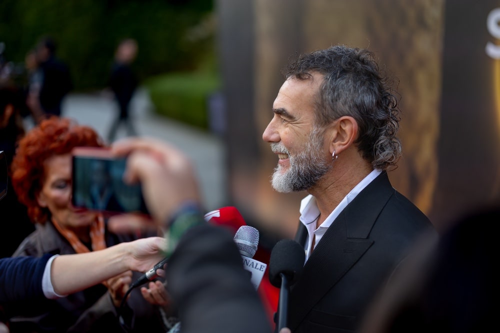 iqos x seletti kolaboracija stefano seletti min  IQOS x SELETTI: Vodimo vas na Sensorium Worlds, kada je Milano postao epicentar kreativne revolucije