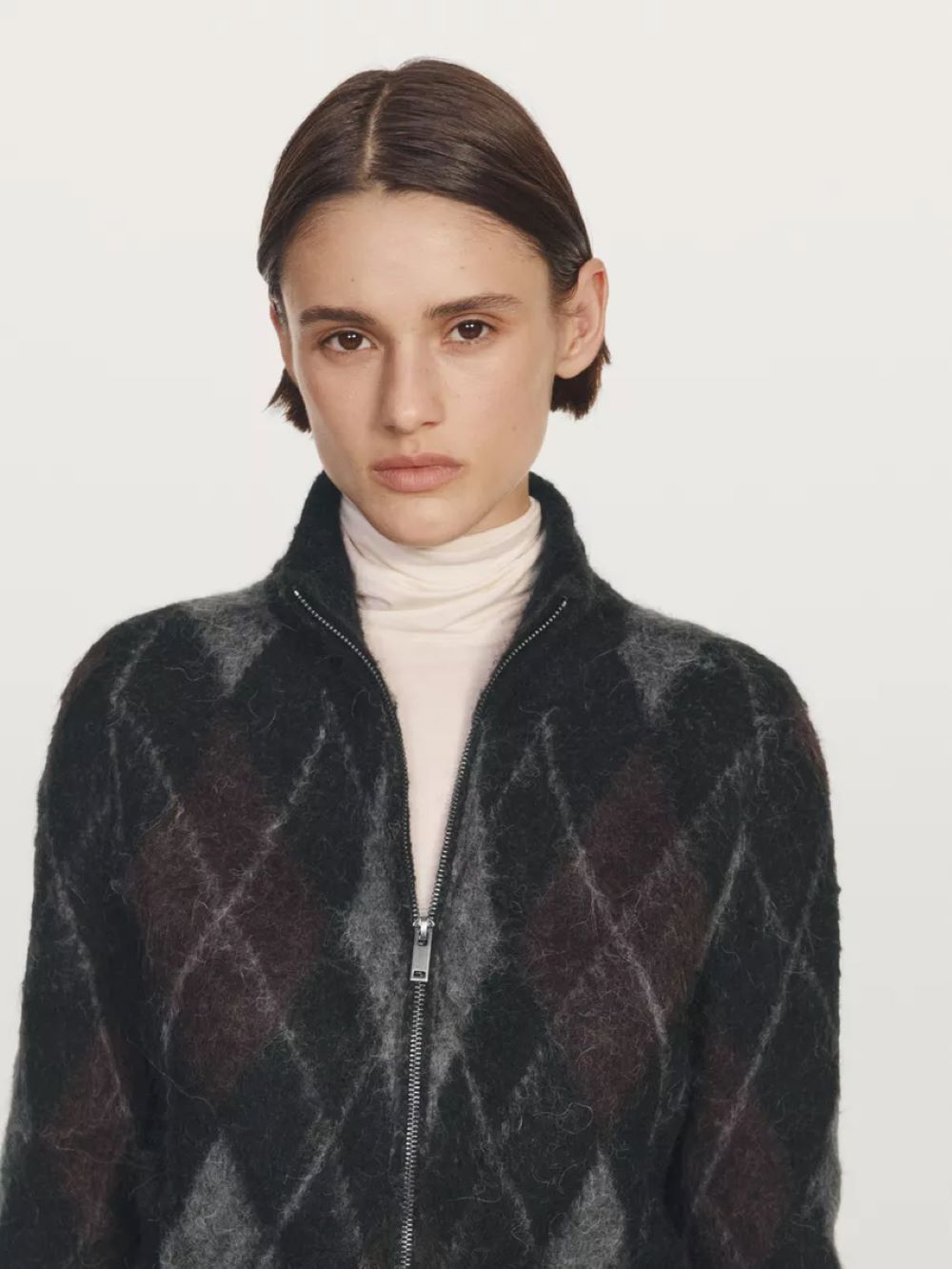 massimo kardigan min Massimo Dutti noviteti: 12 komada iz jesenje kolekcije u koje vredi investirati