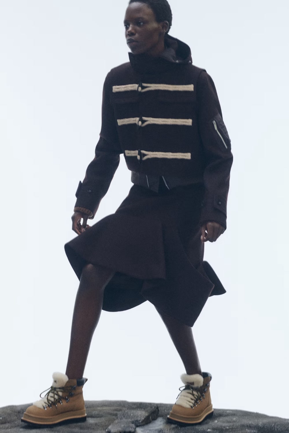 ugg sacai hiker cizme min Kad Sacai reinterpretira UGG, nastanu ova tri modela