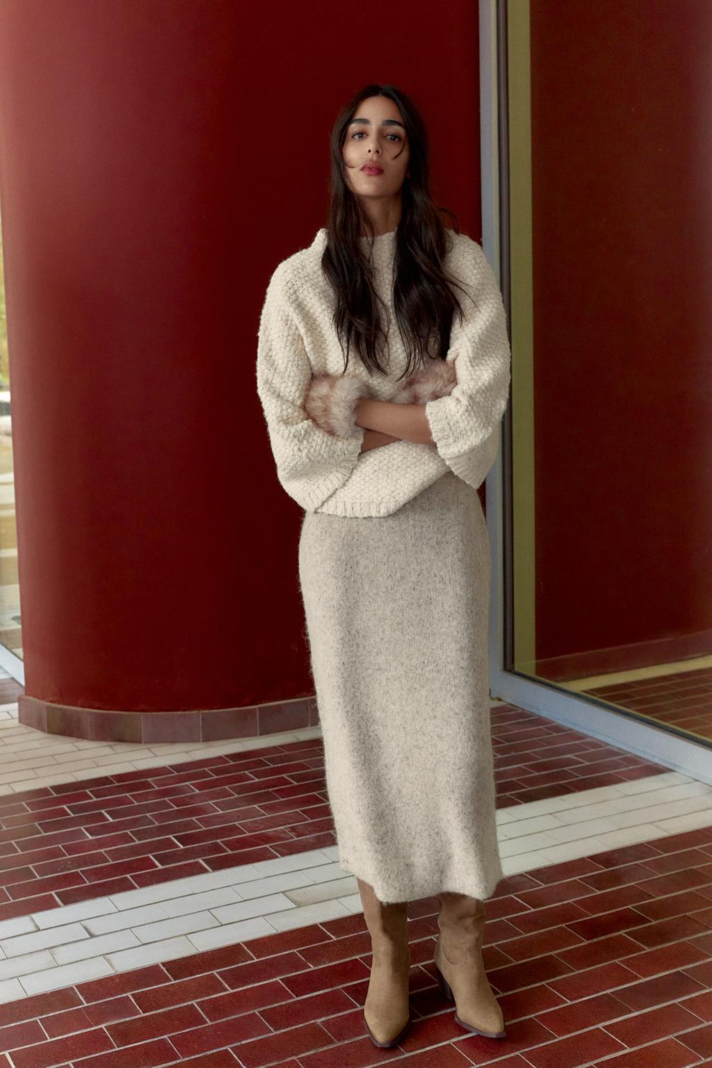 Luksuz na dodir: Ovo su naši favoriti među pristupačnim džemperima za zimu 02756139712 p Luksuz na dodir: Ovo su naši favoriti među pristupačnim džemperima za zimu