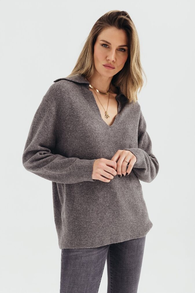 Luksuz na dodir: Ovo su naši favoriti među pristupačnim džemperima za zimu 9514 7813 77 2 optimized 200 Luksuz na dodir: Ovo su naši favoriti među pristupačnim džemperima za zimu