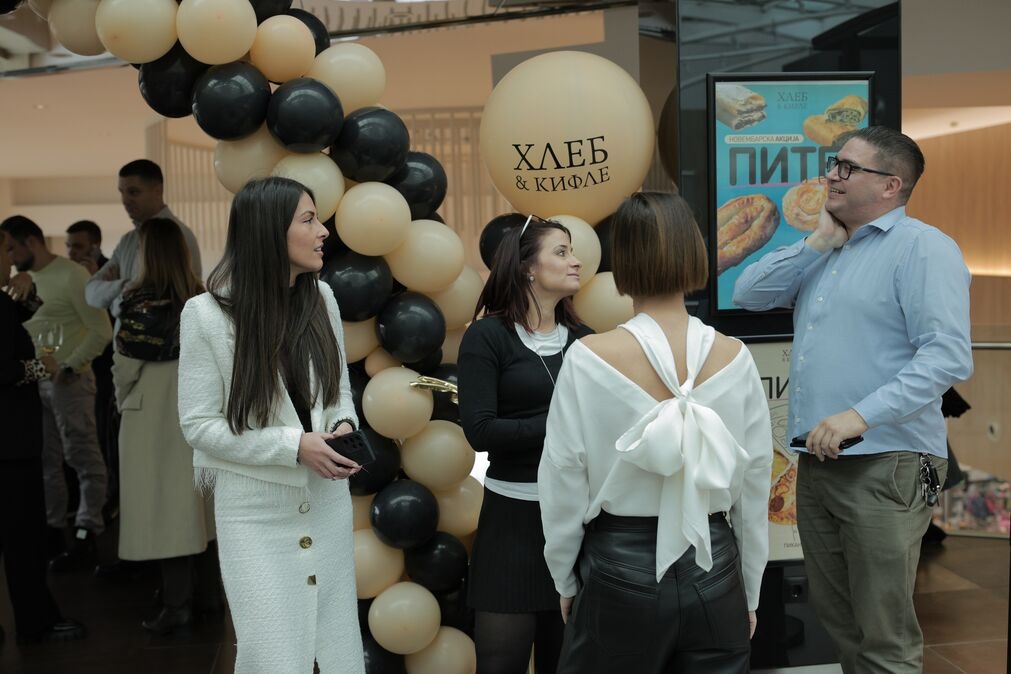 GSPA7666 1 optimized 200 Bili smo na tradicionalnom Hleb& Kifle Doručku sa prijateljima