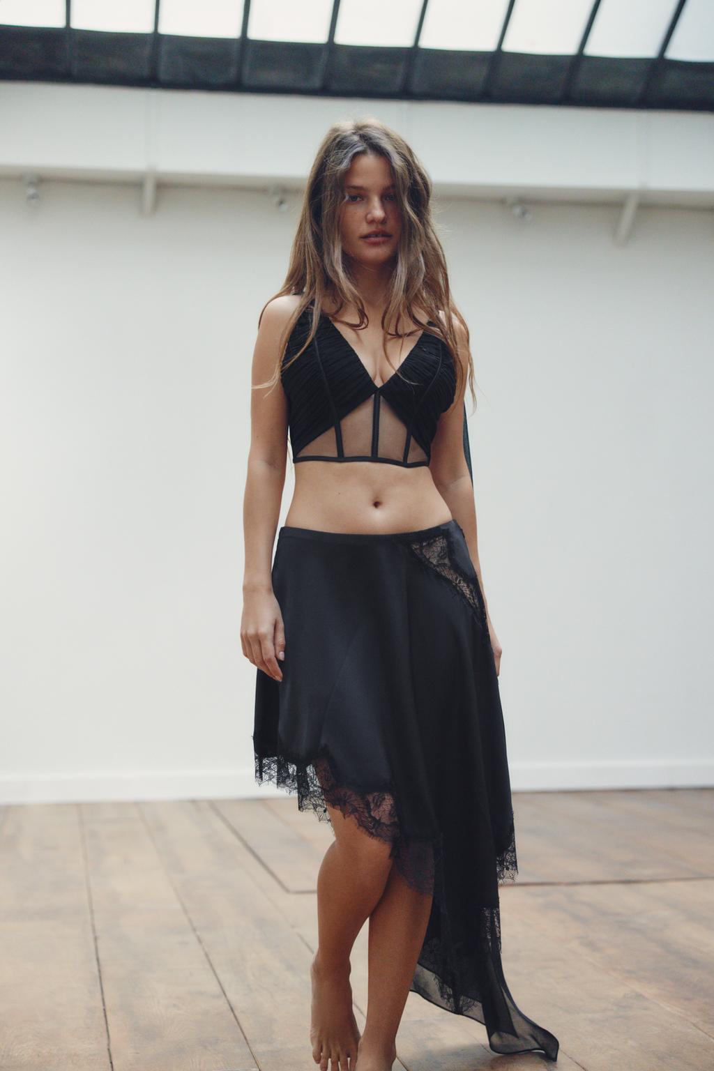 Ovih 15 Zara komada će vas učiniti zvezdom svake praznične žurke 01758630800 p 1 Ovih 15 Zara komada će vas učiniti zvezdom svake praznične žurke