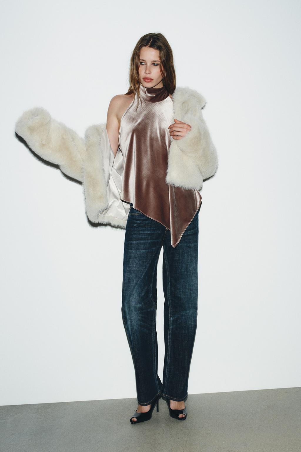 09384242737 p Šta nosimo na praznične žurke? Ovi elegantni topovi su rešenje