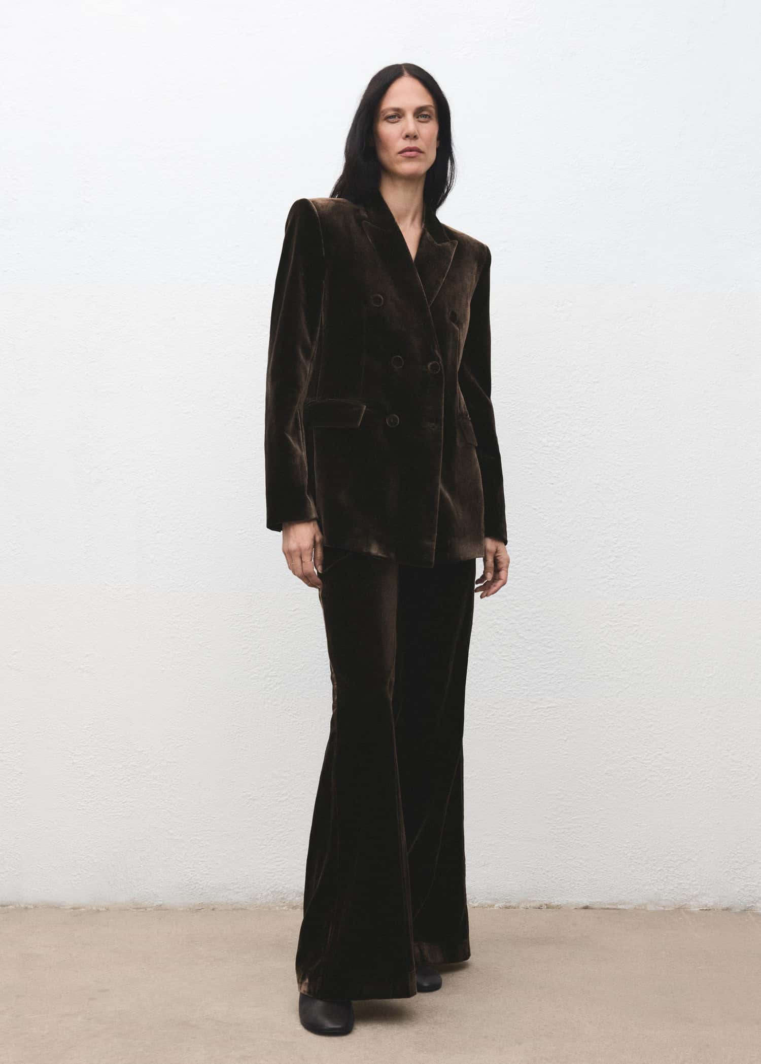 Mango je sigurna destinacija za novogodišnje autfite, a ovo su naši favoriti 17029407 32 99999999 01 min Mango je sigurna destinacija za novogodišnje autfite, a ovo su naši favoriti