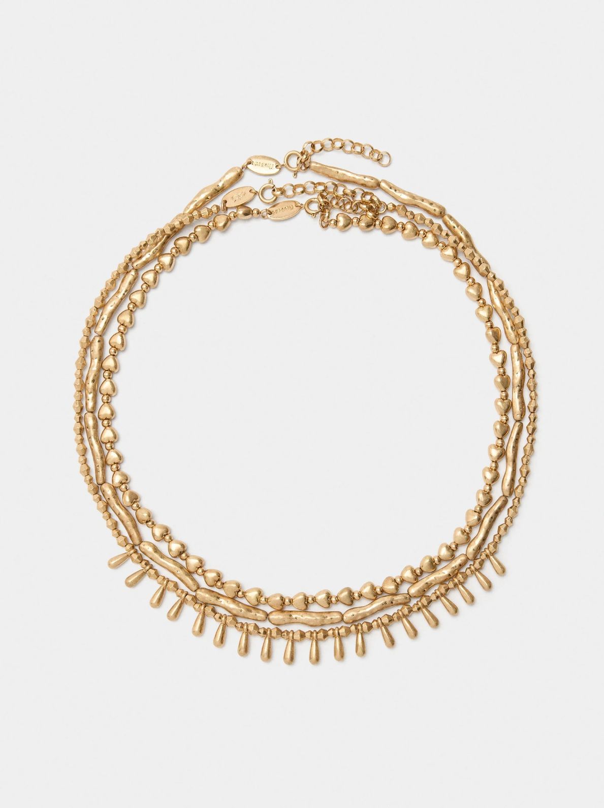 Statement nakit je pravi izbor za praznične večeri, a evo šta smo našli u domaćoj ponudi 242403 GD 1yf 1 Statement nakit je pravi izbor za praznične večeri, a evo šta smo našli u domaćoj ponudi