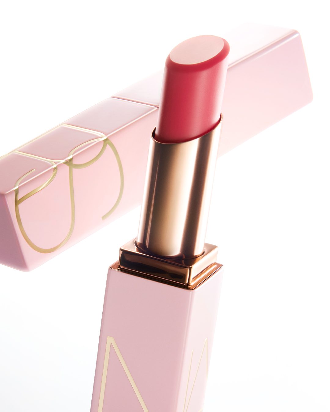 SnapInsta.to 590418872 18556437886023619 2534456237120093791 n Kaia Gerber je novo lice brenda NARS