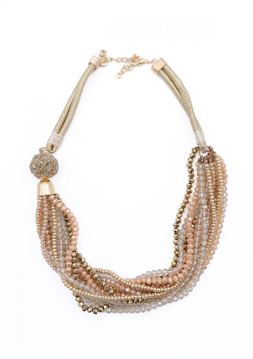 Statement nakit je pravi izbor za praznične večeri, a evo šta smo našli u domaćoj ponudi csm 16090141 o66 0e848d170e Statement nakit je pravi izbor za praznične večeri, a evo šta smo našli u domaćoj ponudi