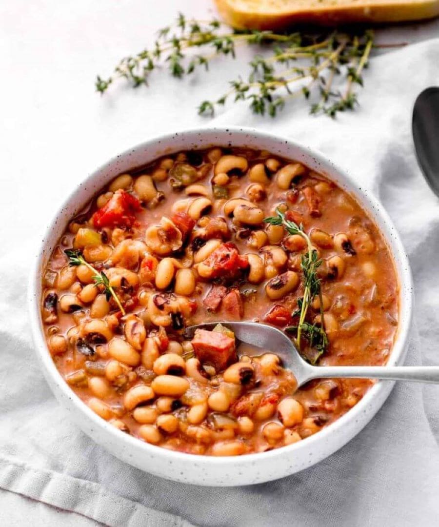 Šta spremiti za Novu godinu? Brzi i efektni praznični recepti jelo 4 pies min Šta spremiti za Novu godinu? Brzi i efektni praznični recepti