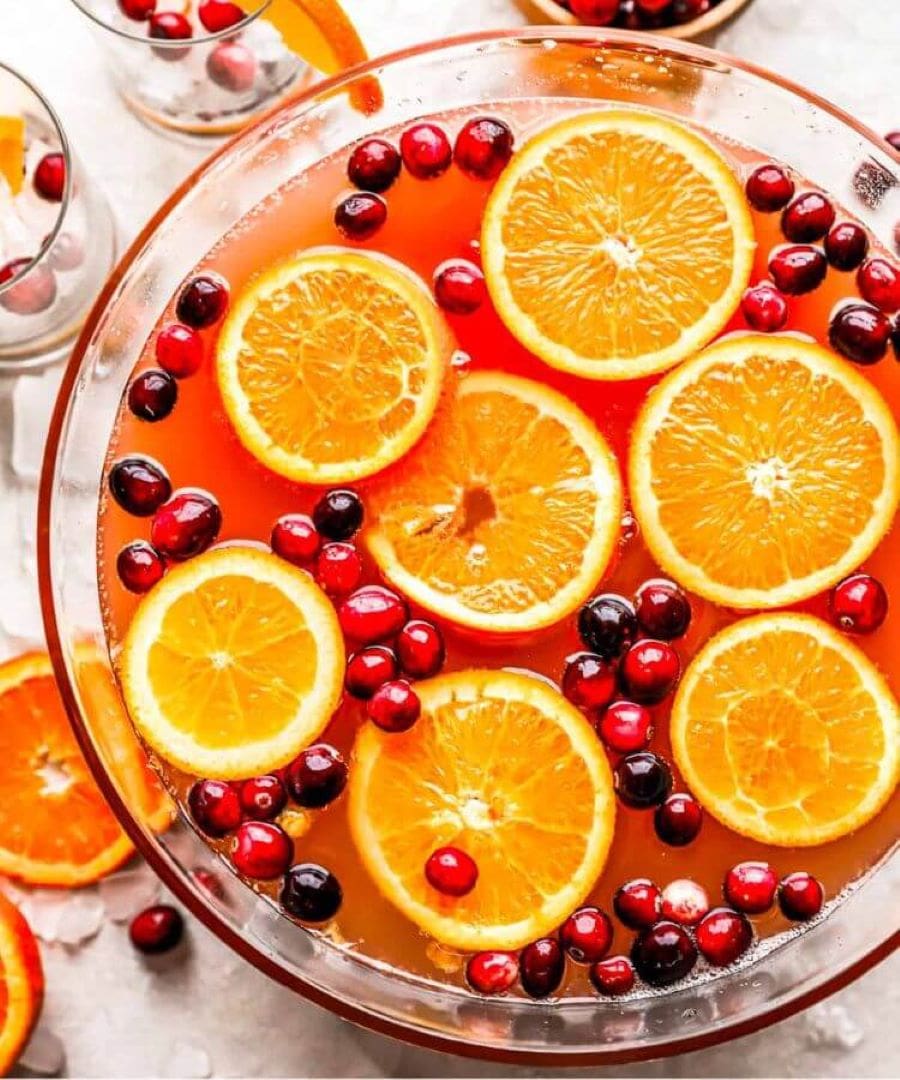 Šta spremiti za Novu godinu? Brzi i efektni praznični recepti jelo 6 punc min Šta spremiti za Novu godinu? Brzi i efektni praznični recepti