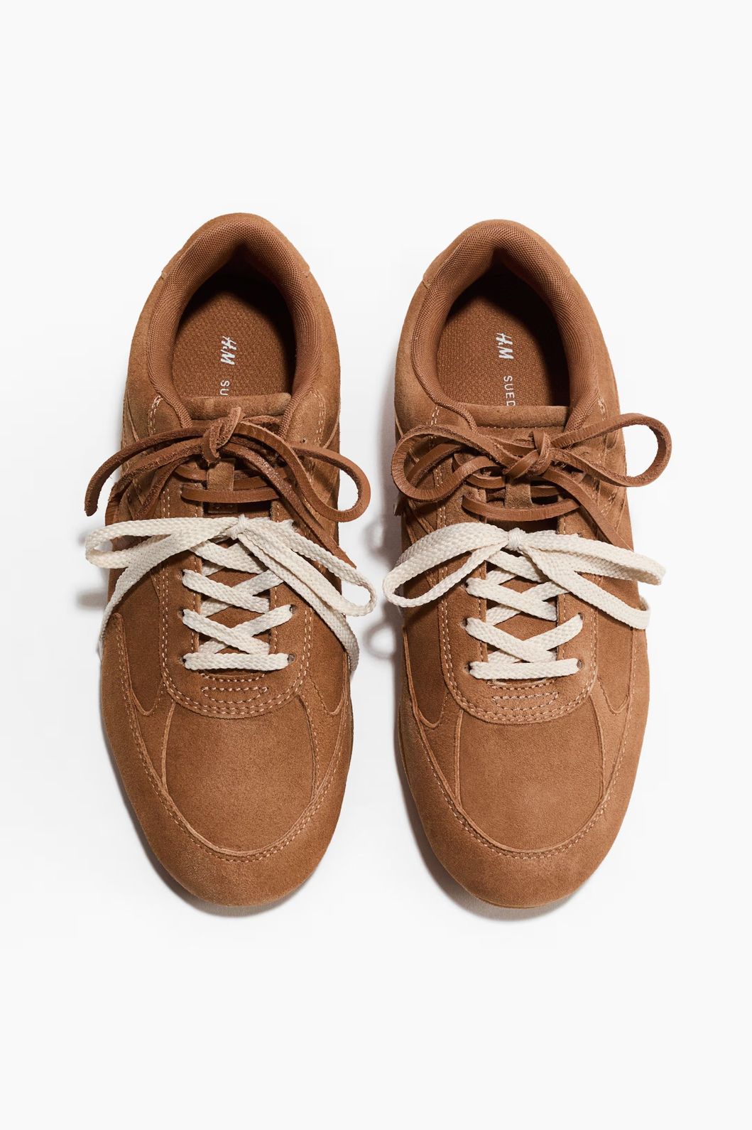 12f1d7fc44cf90e43d42d417c09a5707890cc1c0 1 1 H&M ima svoj odgovor na popularne Miu Miu patike