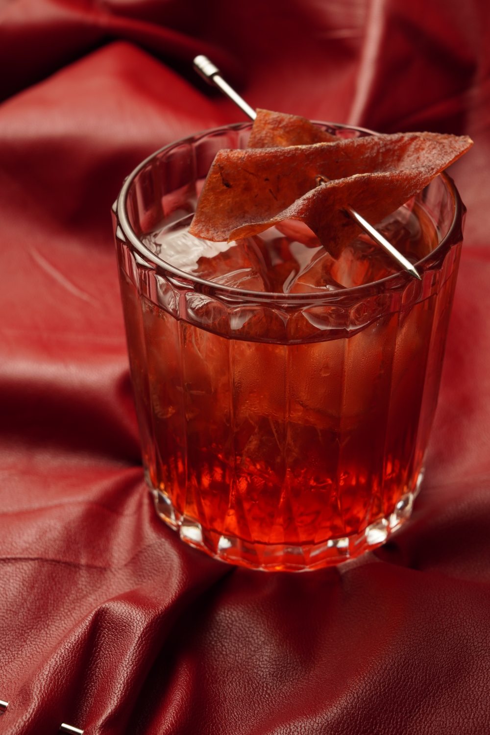 Od Almatija do Pariza: KISSA10 pravi mini festival koktela od 2. do 4. februara Leather Atelier Bar 1 Od Almatija do Pariza: KISSA10 pravi mini festival koktela od 2. do 4. februara