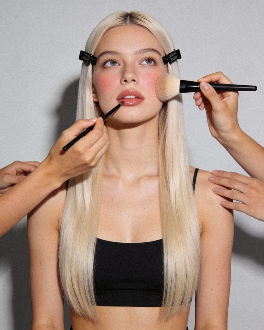 Pravilo 2/3 je viralni trik zbog kog ćete se ujutru spremiti brže (i izgledati bolje) pravilo 2 3 tiktok spremanje 2 1 Pravilo 2/3 je viralni trik zbog kog ćete se ujutru spremiti brže (i izgledati bolje)