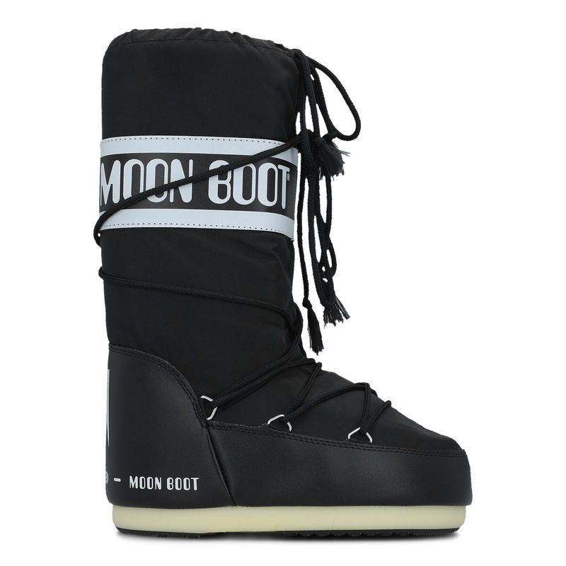 unisex cizme moon boot nylon black 14004400 00135 Kako prepoznati dobre čizme za sneg: 5 stvari koje ne preskačemo + predlozi iz domaće ponude