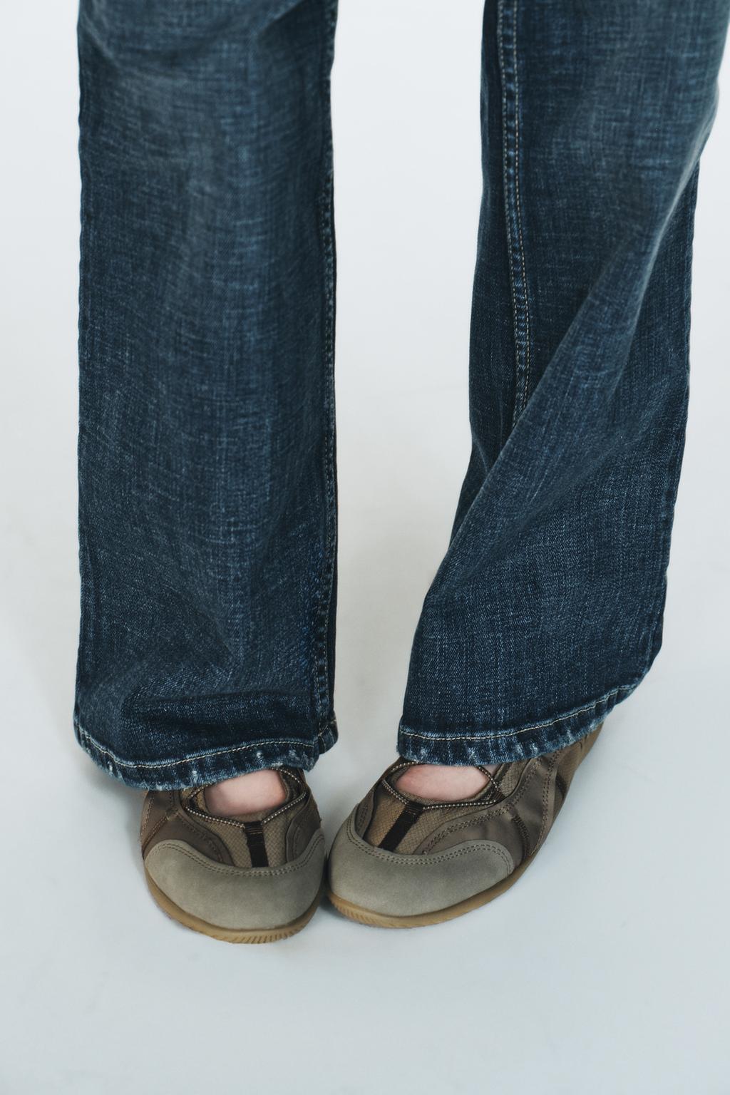 15204612500 p Od retro trkačkih do “baletanki”: Patike koje će obeležiti proleće 2026.