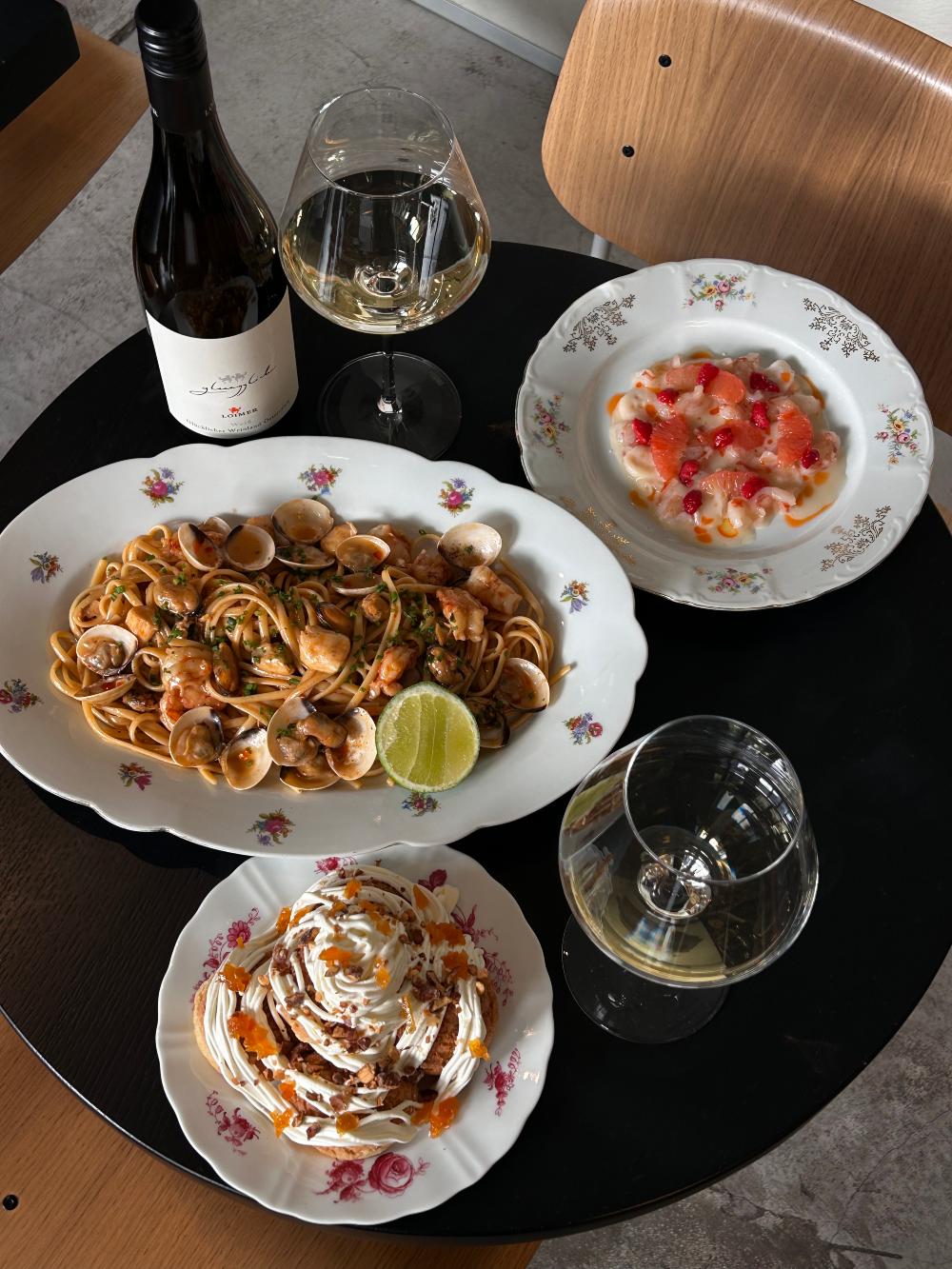 June Valentines Day Ako planiraš romantičnu večeru, June Cafe ima meni dostupan samo dva dana