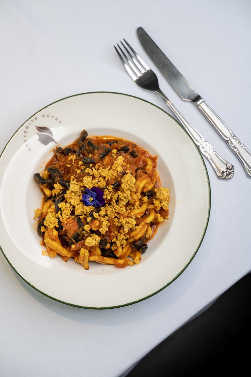 Vegan Bolognese pasta sa tofuom 1 Deli by Housewife Detox: Novo poglavlje beogradskog healthy bistroa