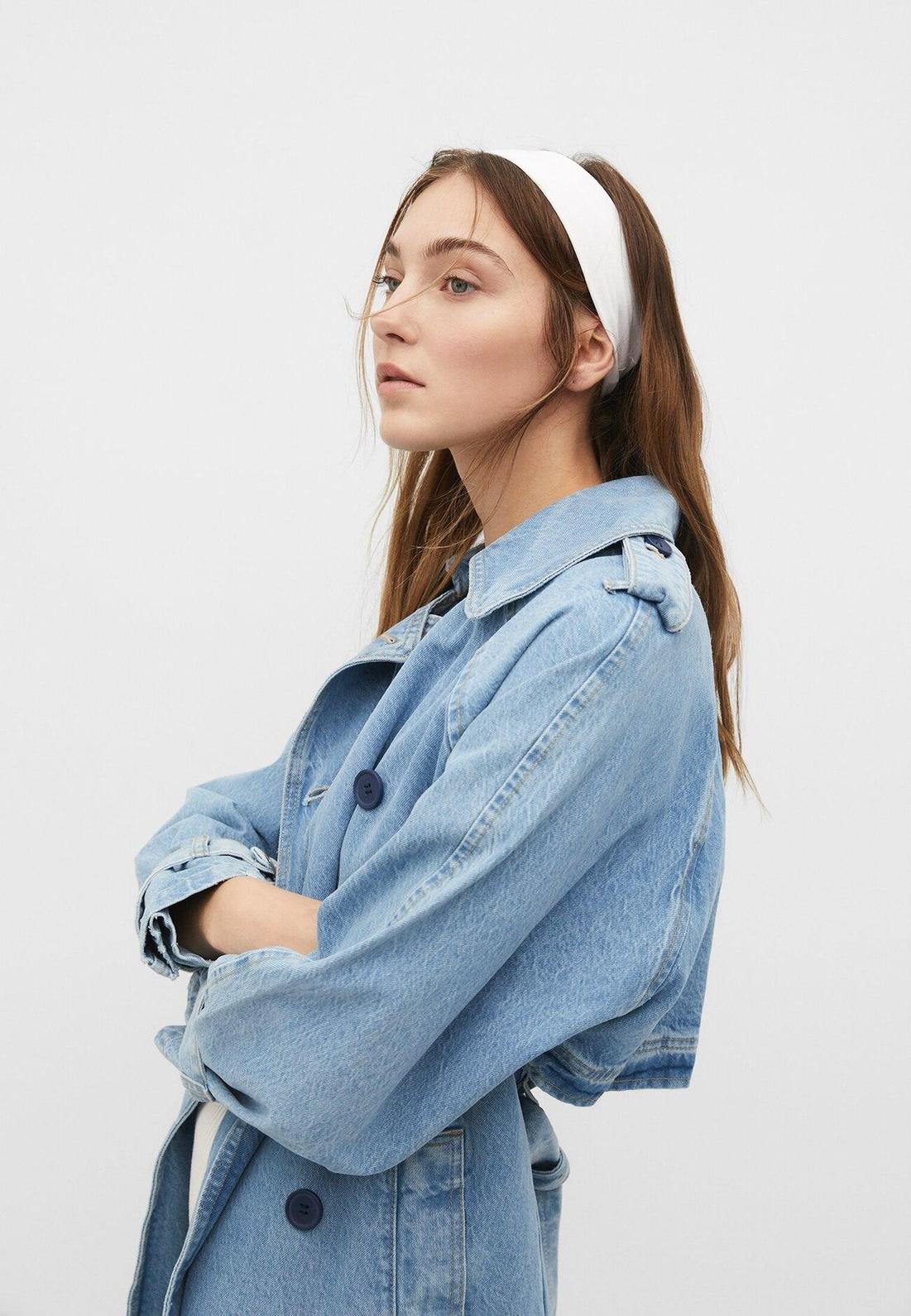 03215522001 a1 1 Od školskih klupa do street style a, traka za kosu je ponovo u igri