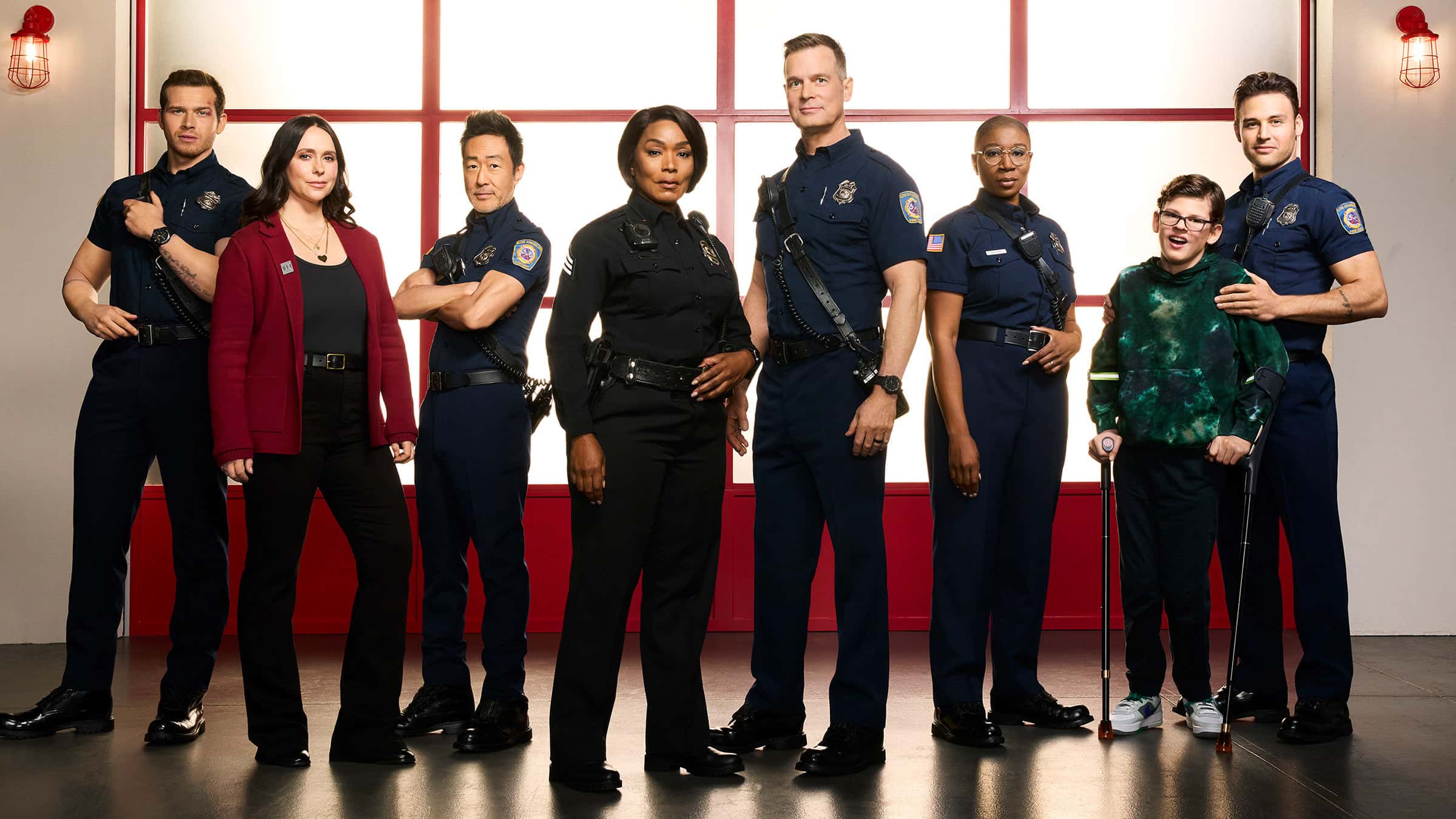 Šta gledati u martu: 5 serija koje donose adrenalin, misteriju i emociju 911 Šta gledati u martu: 5 serija koje donose adrenalin, misteriju i emociju