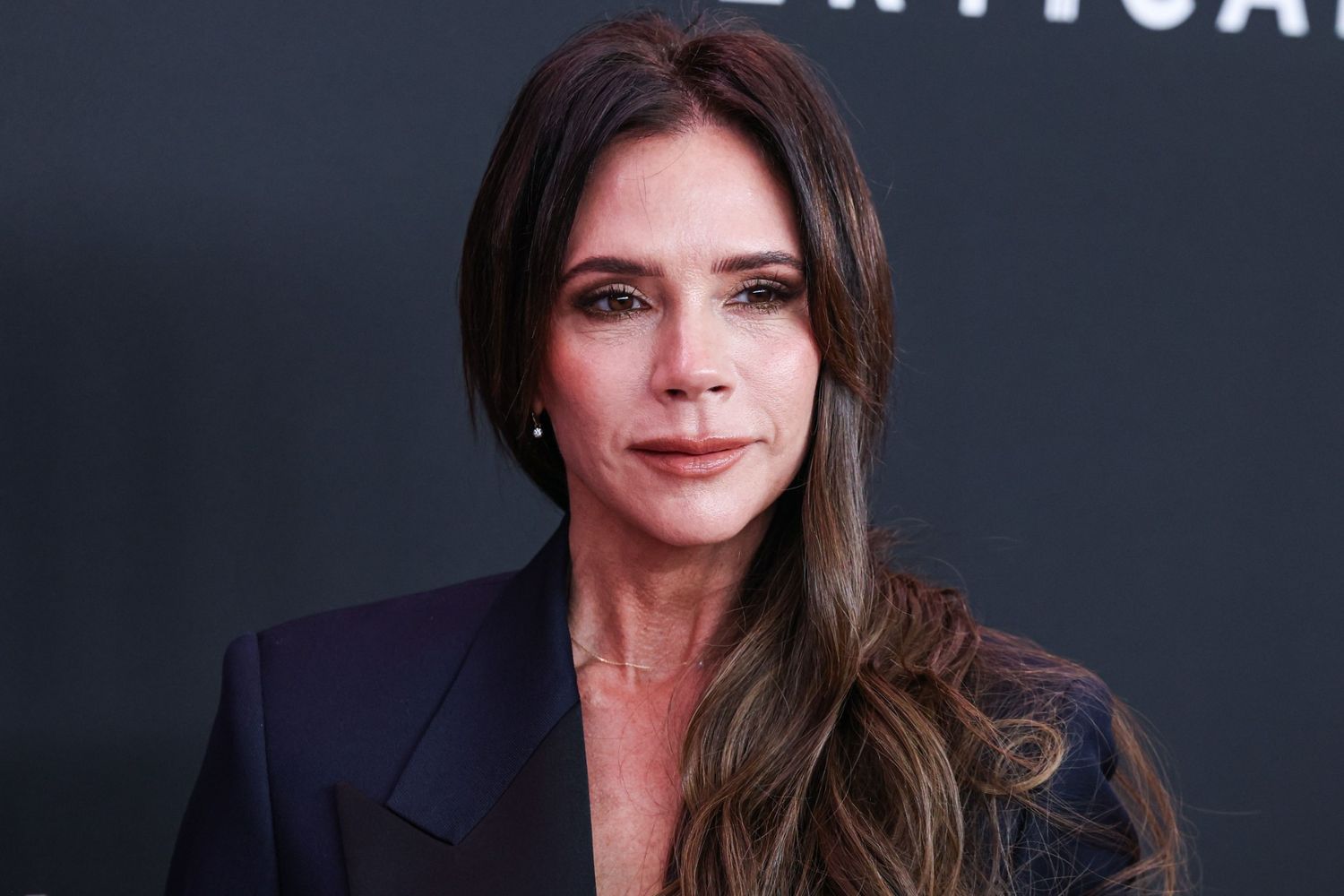 Depositphotos 700393164 XL 1 Victoria Beckham redefiniše power dressing: AW26 kao portret samopercepcije