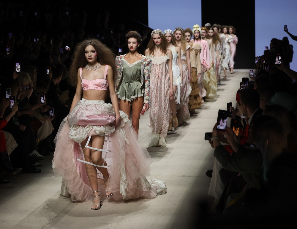 Moscow Fashion Week Ovako su izgledala prva dva dana Nedelje mode u Moskvi