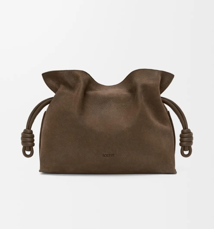  Prolećni investicioni komadi: od Toteme trench a do The Row torbe