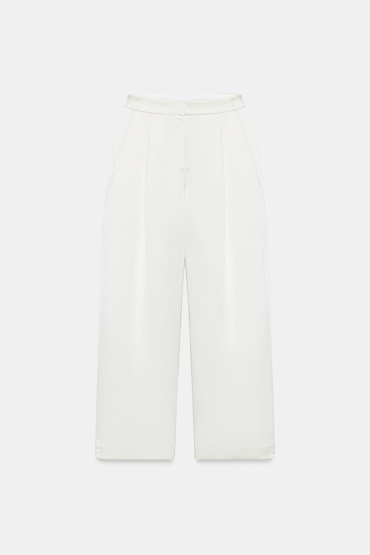 02305897712 e1 Izdvojili smo 6 Zara outfit formula za prolećni look (i sve su nosive)