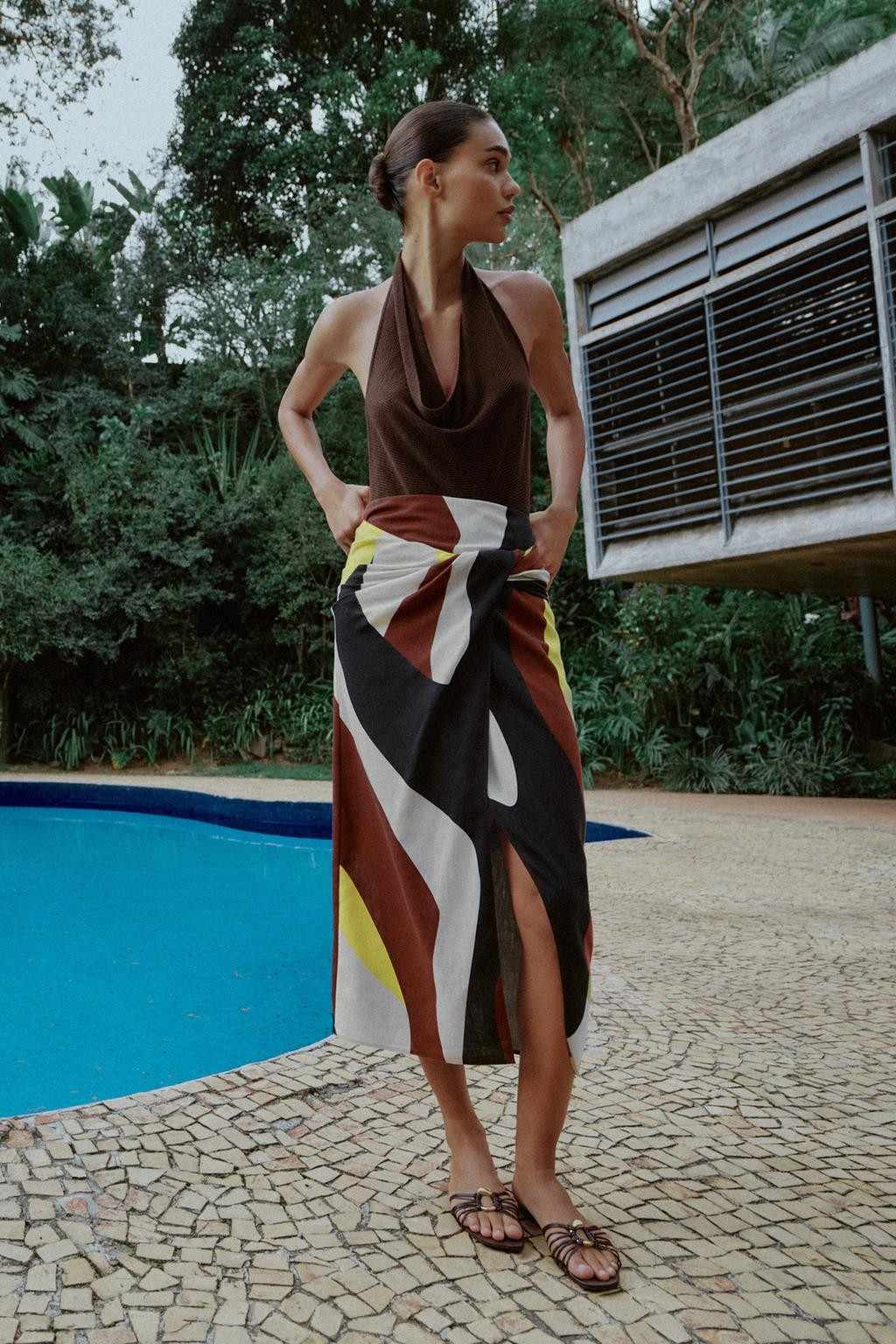 02552221330 p 1 Farmerke više nisu prvi izbor: Ključni komad proleća su suknje