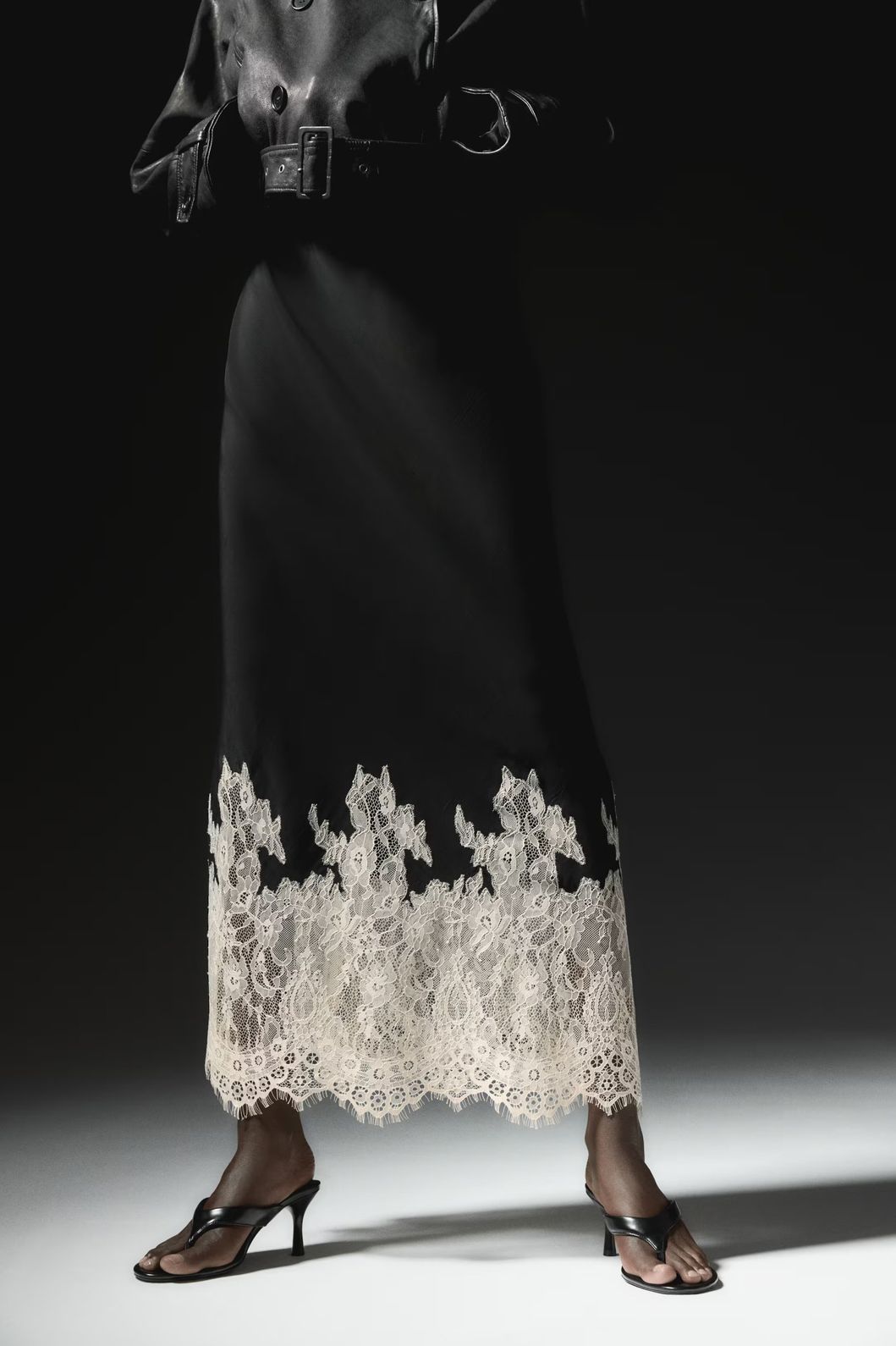 160aef68185622e32b0ebb7947fcbe36321b2e5b 1 Farmerke više nisu prvi izbor: Ključni komad proleća su suknje