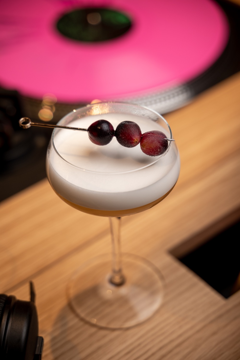 Lofi kredit  Konstantin Baberya 1 KISSA10 i Cveće Zla organizuju dve zajedničke žurke u aprilu