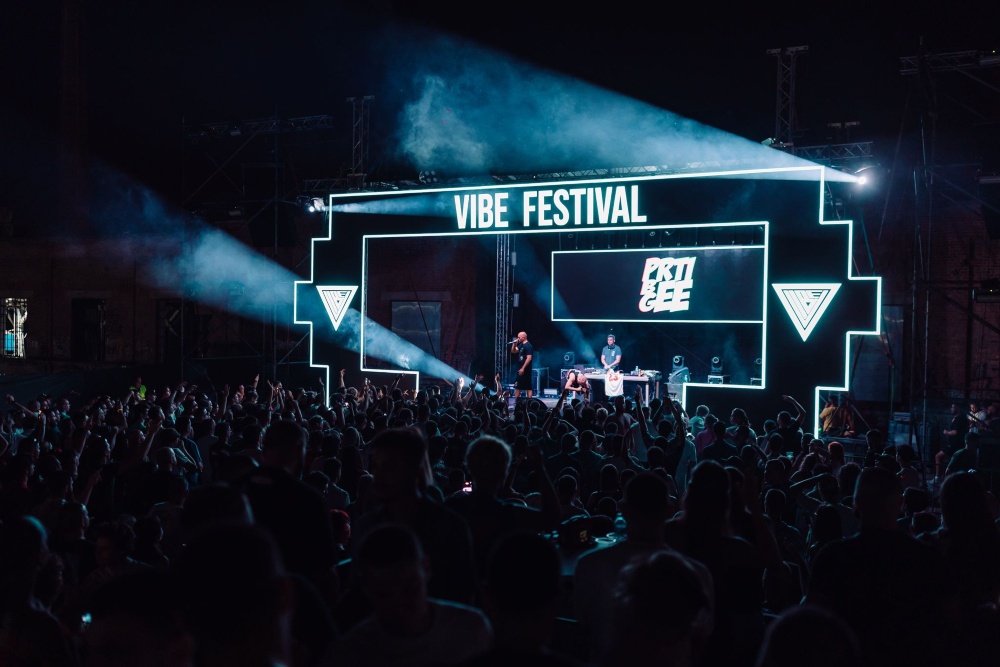 VIBE Festival 2026 2 VIBE Festival ponovo stiže u Kragujevac: Tri dana muzike, umetnosti i urbane energije