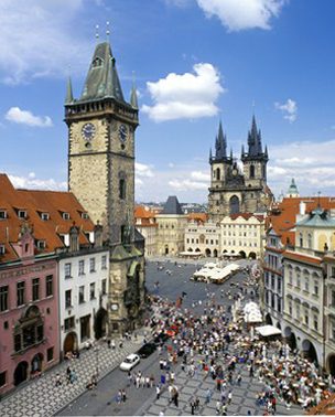 Trk na trg: Staroměstské náměstí, Prag