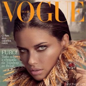 “Vogue Brasil”: Adriana Lima okupana suncem