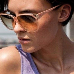 Victoria Beckham Sunglasses: Naočari za sunce koje žele sve devojke