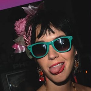 Katy Perry baulja po klubu