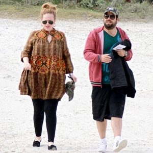 Trach Up: Adele je trudna